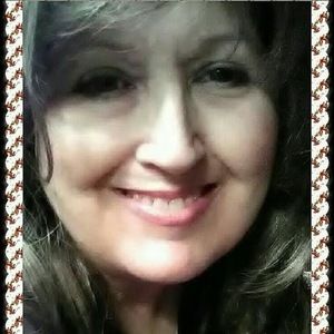 Meet your Posher, Pauline